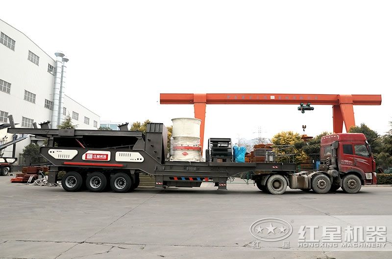 圓錐式移動磕石機，硬石中細碎不用愁