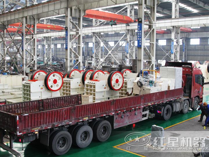 大型煤炭破碎機(jī)廠家，提供現(xiàn)貨，保障質(zhì)量