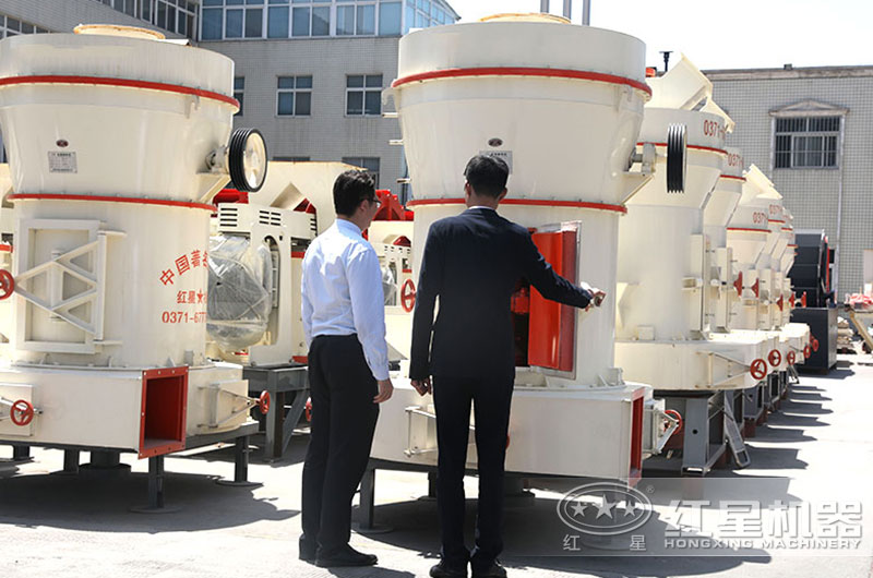 客戶來廠參觀、打開設備近距離了解