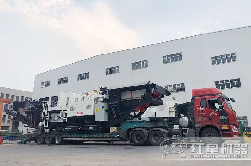 移動尾礦制砂設備裝車發貨中