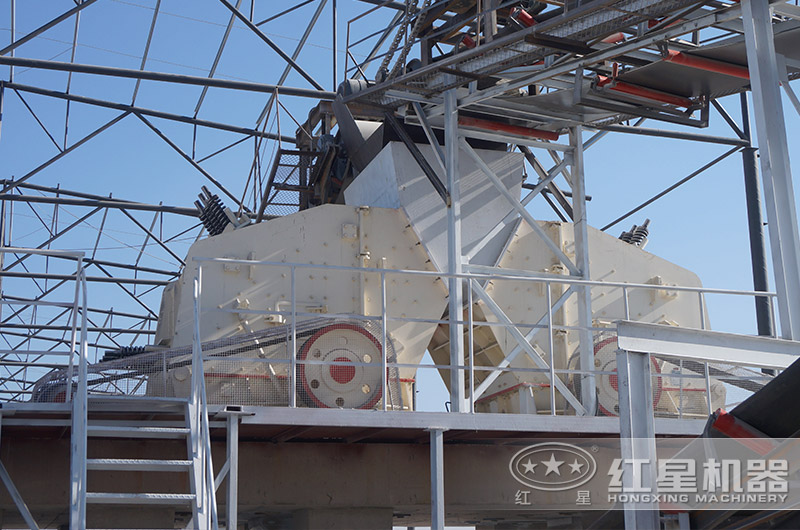 破碎機生產現場